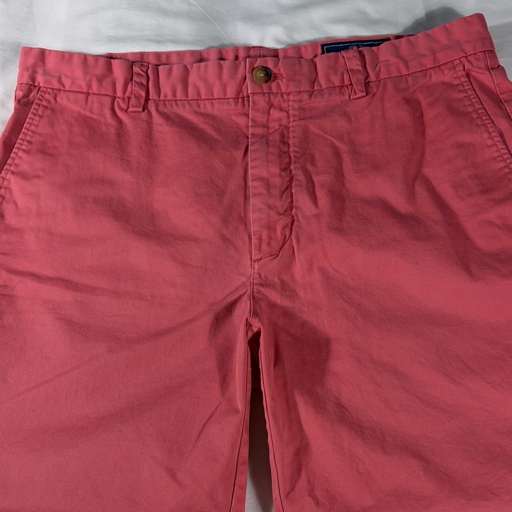 Vineyard Vines mens weathered rose flat front Breaker 8" chino shorts - size 36